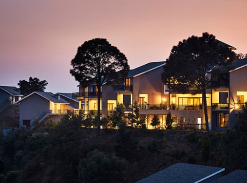 Woodvilla, Villas in Kasauli